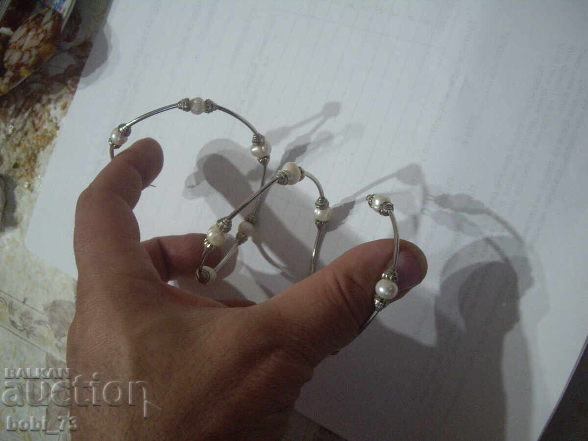 Brățară damă - elastică cu preț € 15.00 | 29.34 BGN