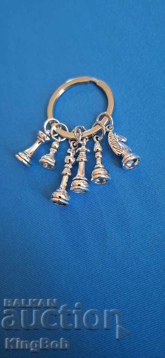 ELEGANTA BRELOC "PENTRU ȘAHIȘTI III" cu preț € 2.50 | 4.89 BGN