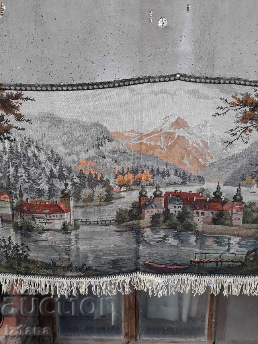 Delivery of Antique carpet, wall covering Delivery of Antique carpet, wall covering