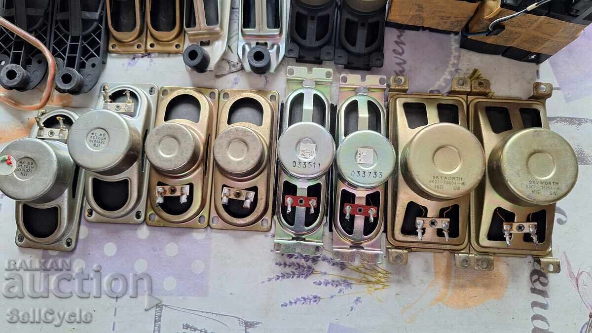 SPEAKERS FROM TELEVISIONS! - 6 SPEAKERS FROM TELEVISIONS! - 6