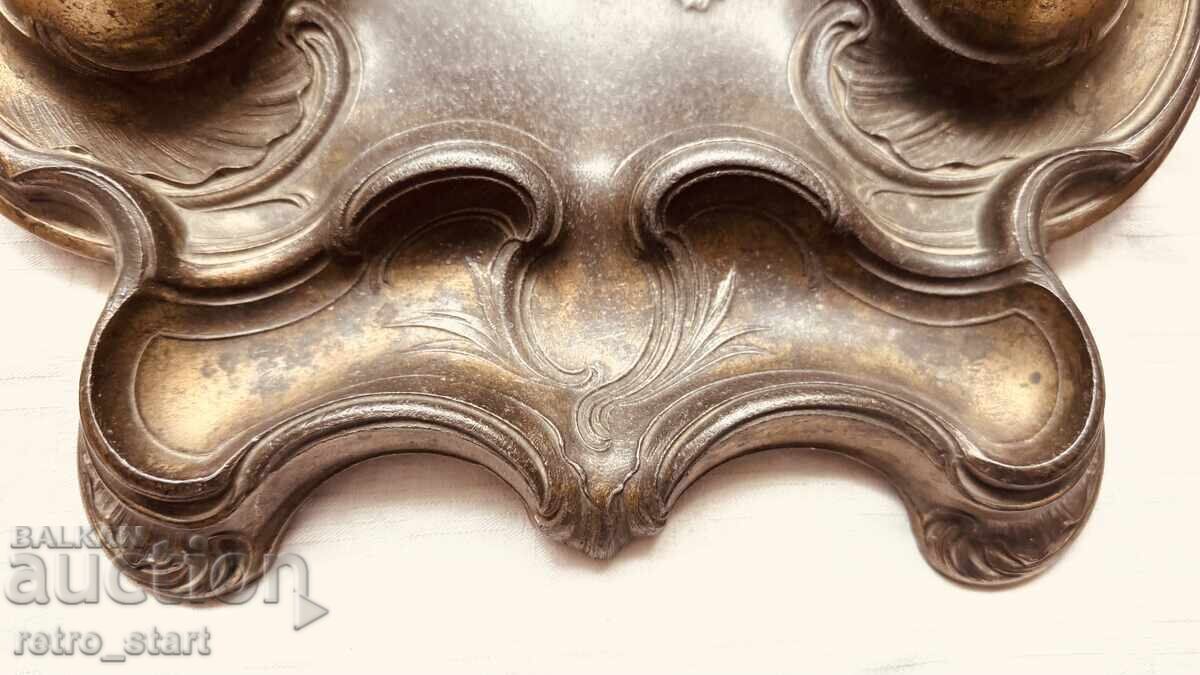 Delivery of Antique inkwell