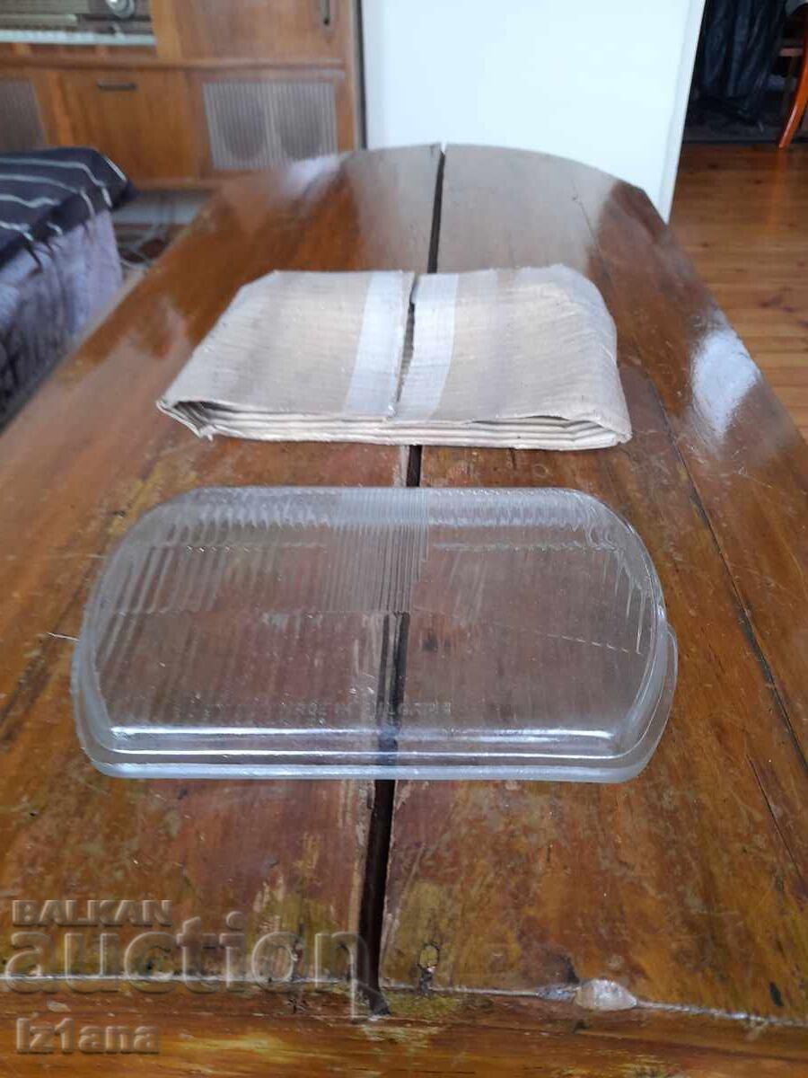 Old headlight glass with price € 24.00 | 46.94 BGN