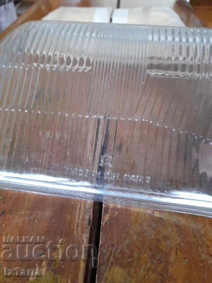 Delivery of Old headlight glass