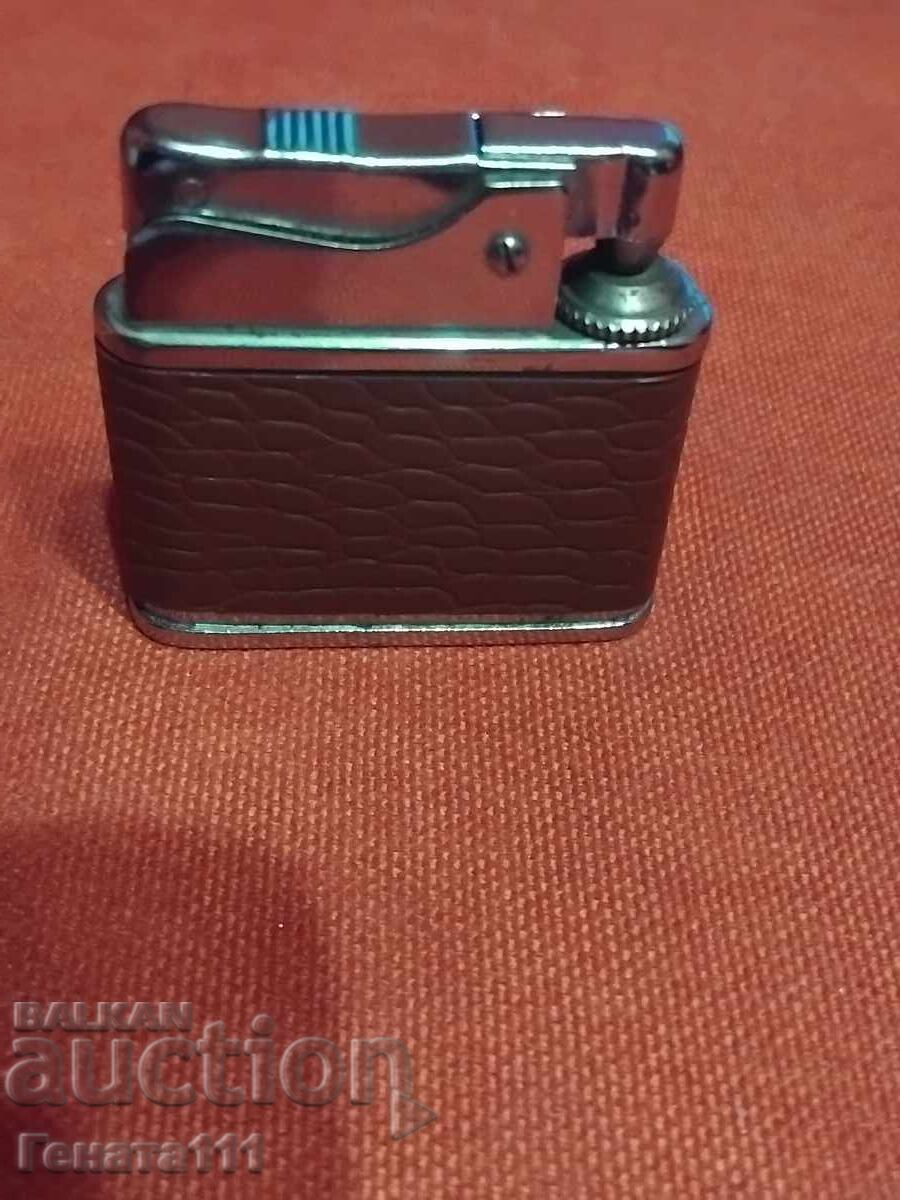 Колекционерска запалка с цена € 20.00 | 39.12 лв.