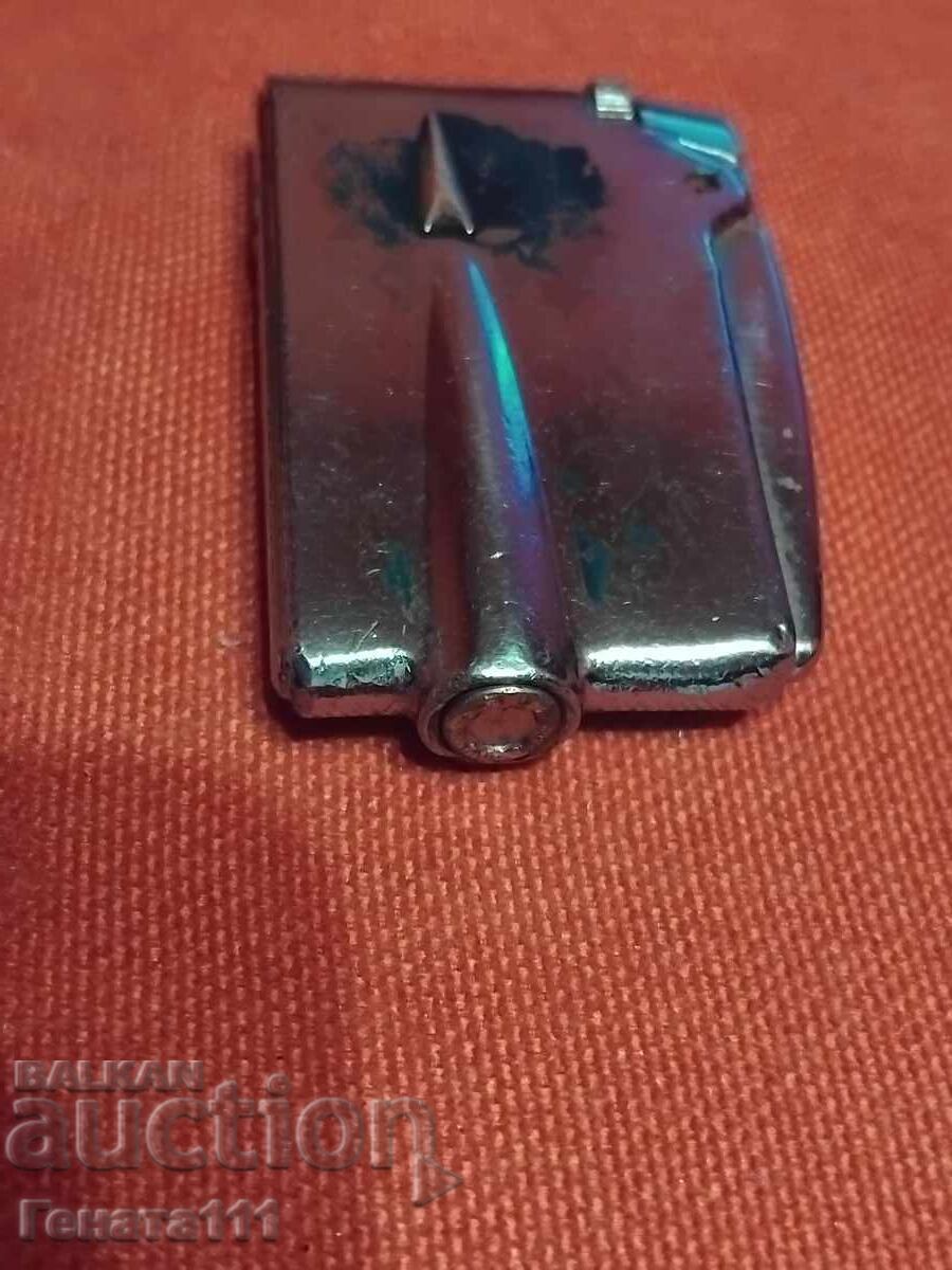 Auction Collectible lighter Auction Collectible lighter