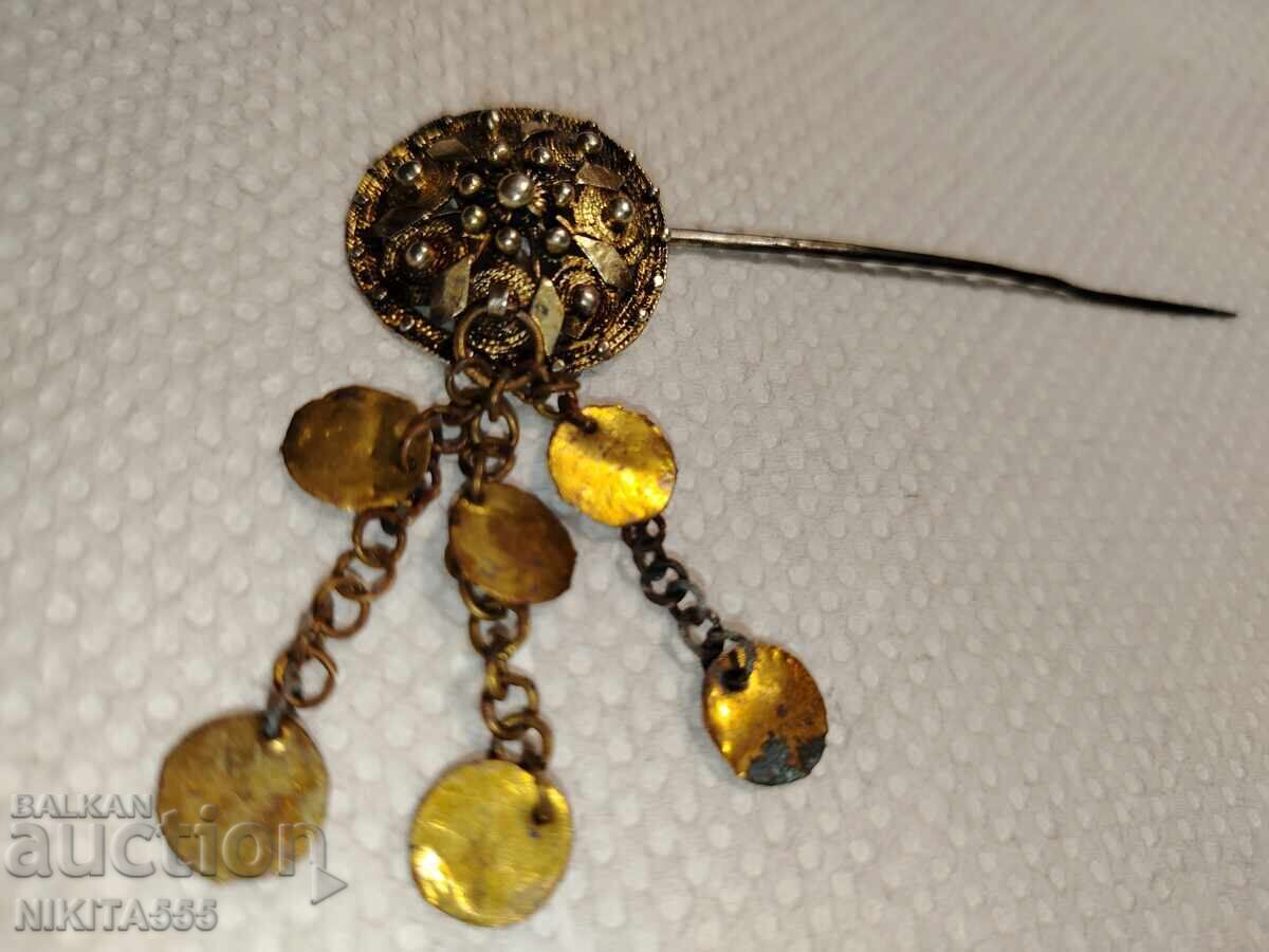 AC FRUMOASĂ AC DE PĂR DIN PERIOADA RENAȘTERII, SECOLUL AL XIX-LEA cu preț € 150.00 | 293.37 BGN