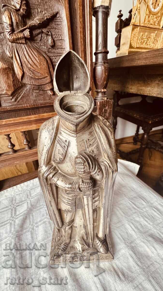 Vintidzh, ritsarska statuya, otvaryashta se zapalka - 5