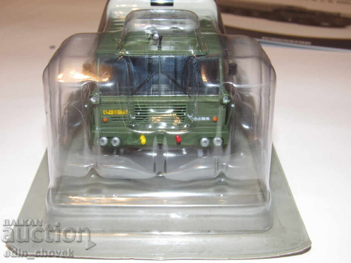 1/43 Deagostini/IXO Tatra 813 8x8 Kolos military truck. New - 5