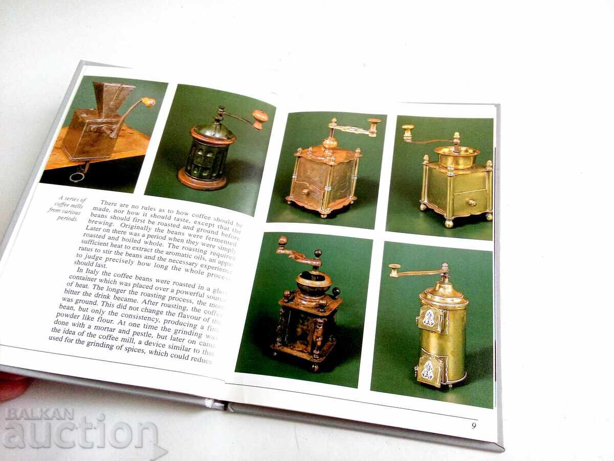 Licitație Catalog Vitrină pentru un entuziast al „aparatelor de cafea”