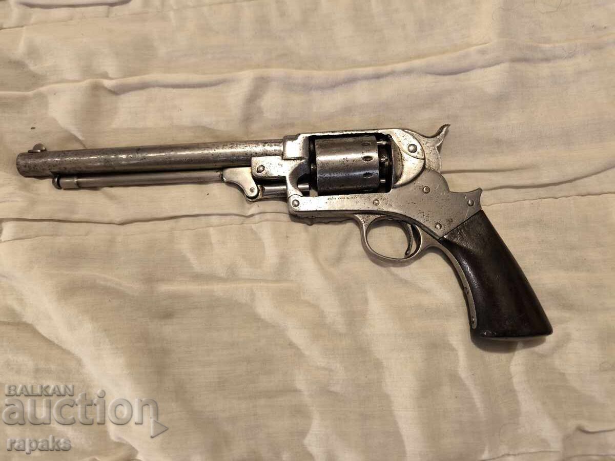 Old revolver. Collectible weapon, pistol Old revolver. Collectible weapon, pistol