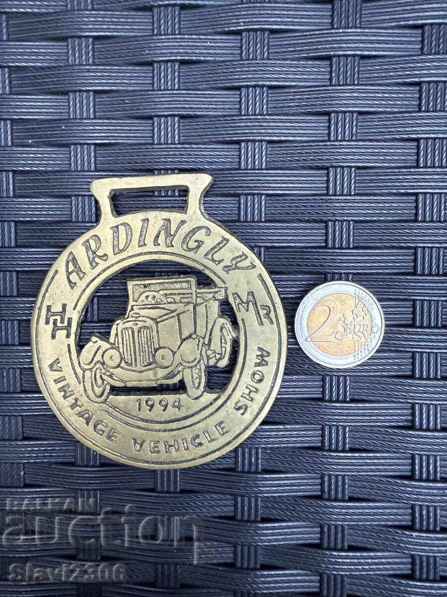 Plăcuță din alamă pentru mașini vintage cu preț € 12.00 | 23.47 BGN Plăcuță din alamă pentru mașini vintage cu preț € 12.00 | 23.47 BGN