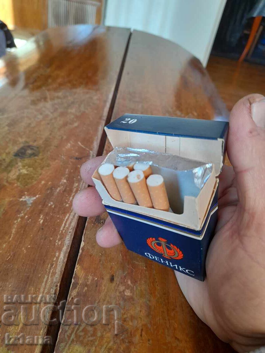 Παράδοση Σταρό κουτί τσιγάρα Φοίνιξ