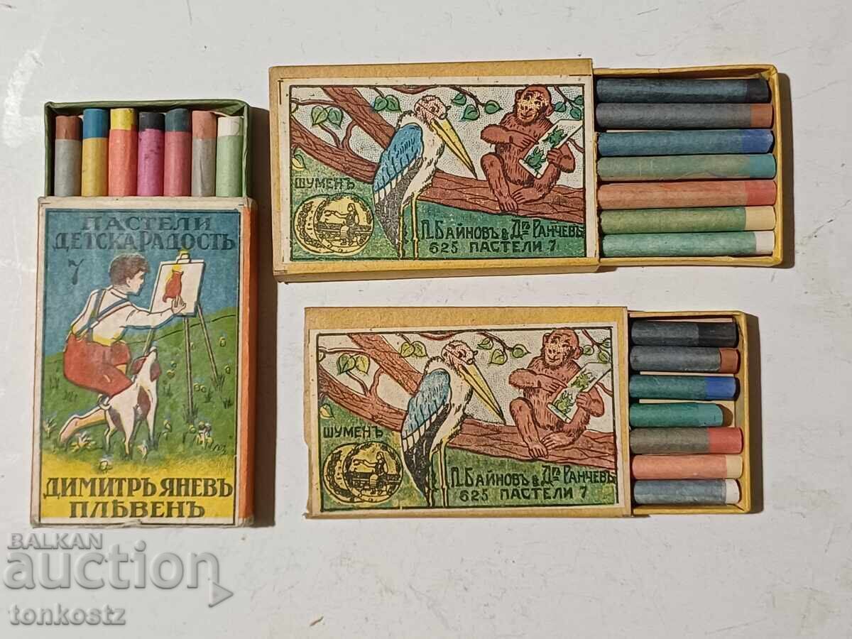 3 buc. Creioane pastel pentru desen 1940