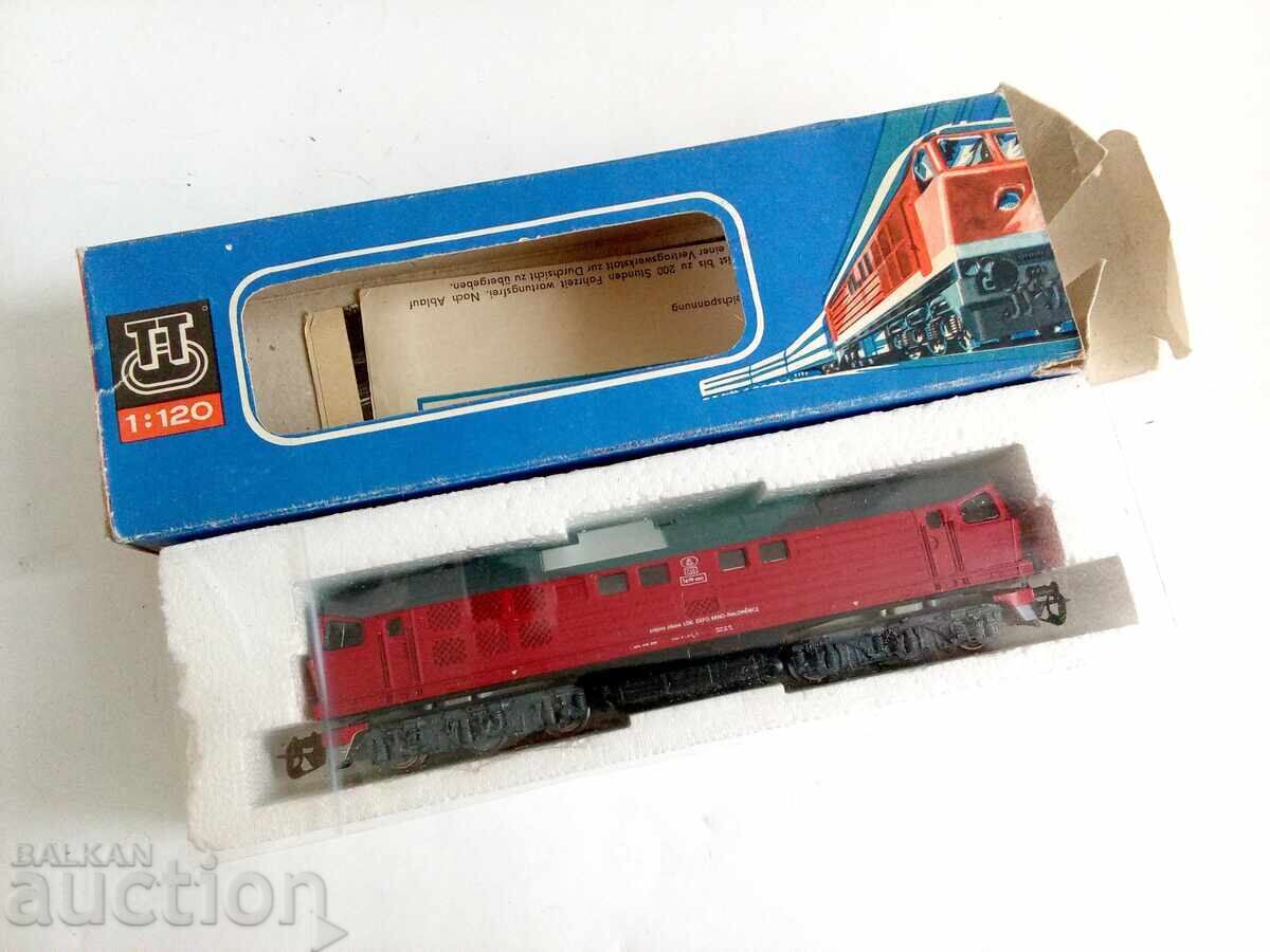 Дизелов локомотив P858 TT BTTB T679 2002 CSD с цена € 155.00 | 303.15 лв. Дизелов локомотив P858 TT BTTB T679 2002 CSD с цена € 155.00 | 303.15 лв.