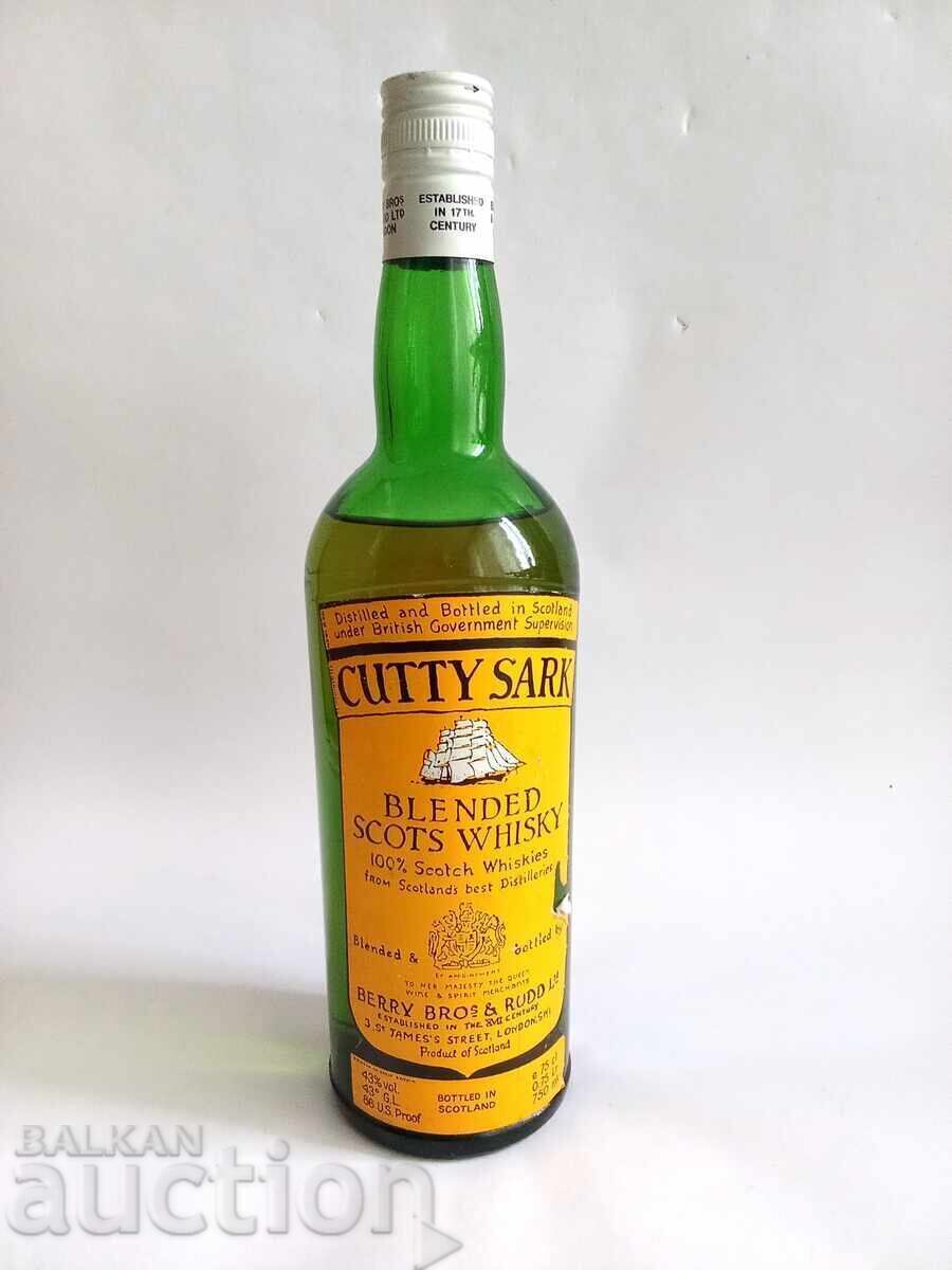 Σκωτσέζικο ουίσκι Cutty Sark από τη δεκαετία του '70-'80 Σκωτσέζικο ουίσκι Cutty Sark από τη δεκαετία του '70-'80