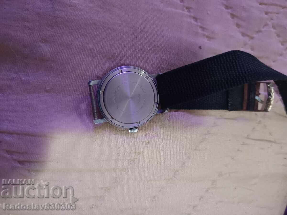 Ceas mecanic Vostok cu preț € 20.00 | 39.12 BGN