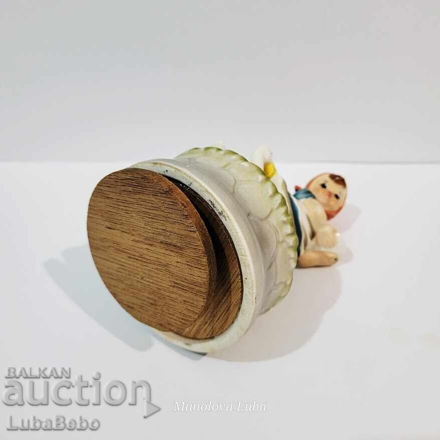 Cutie muzicală vintage în stil Hummel - 7
