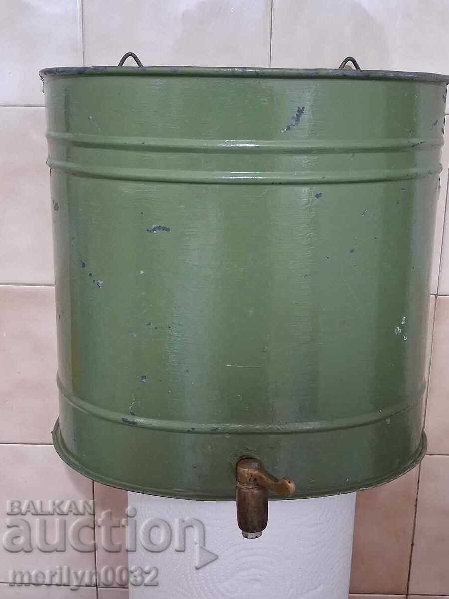 Lavoar, chiuveta de tara, rezervor de apa Lavoar, chiuveta de tara, rezervor de apa