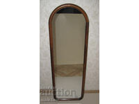 Oglindă în ramă de lemn 36 / 109 cm, excelentă