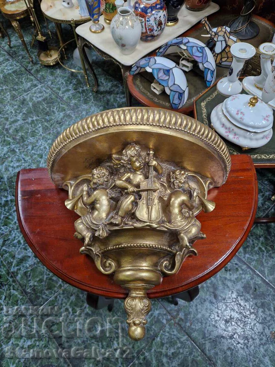 Уникална конзола поставка за стена с цена € 188.00 | 367.70 лв.