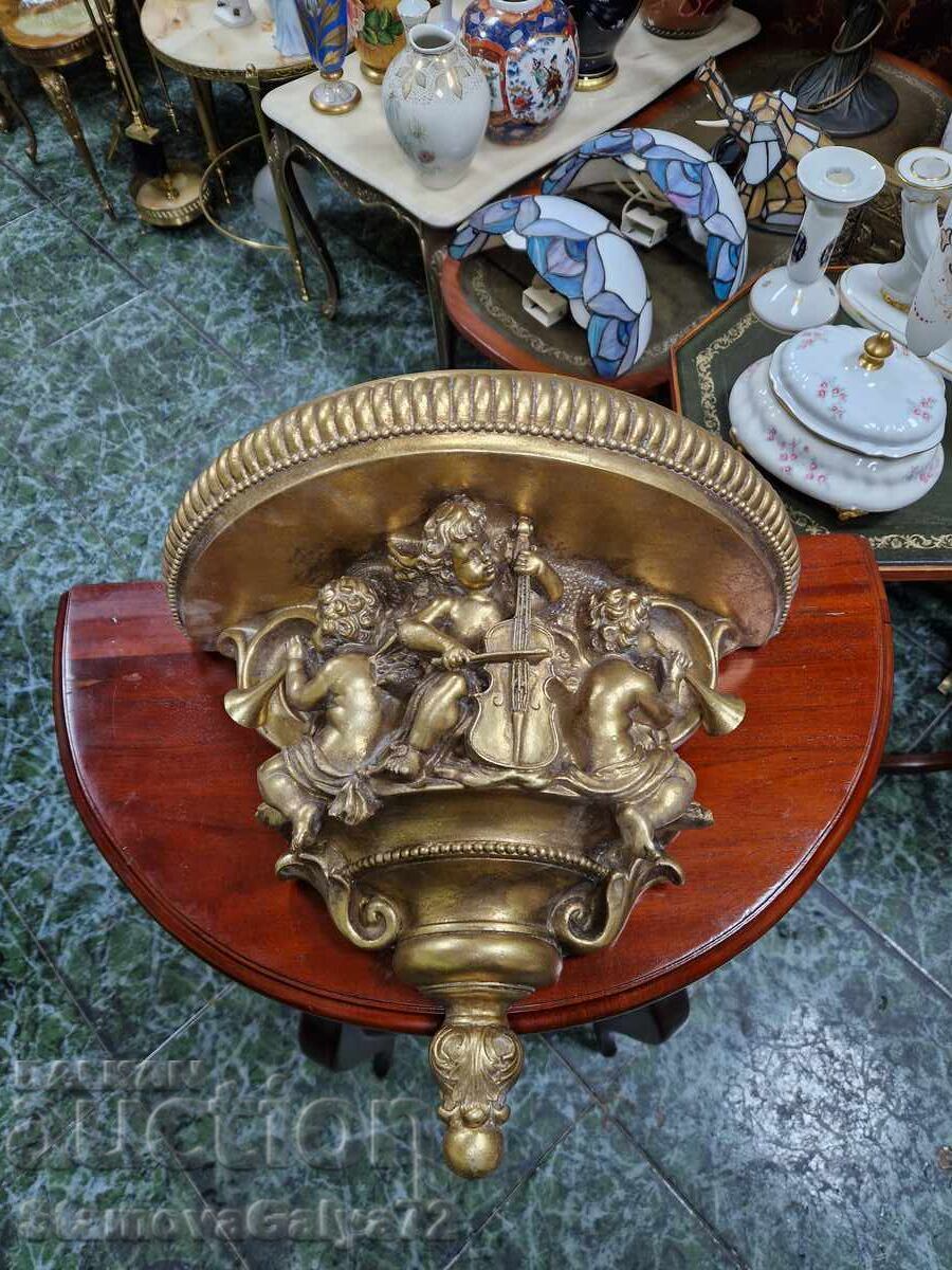 Уникална конзола поставка за стена с цена € 188.00 | 367.70 лв.