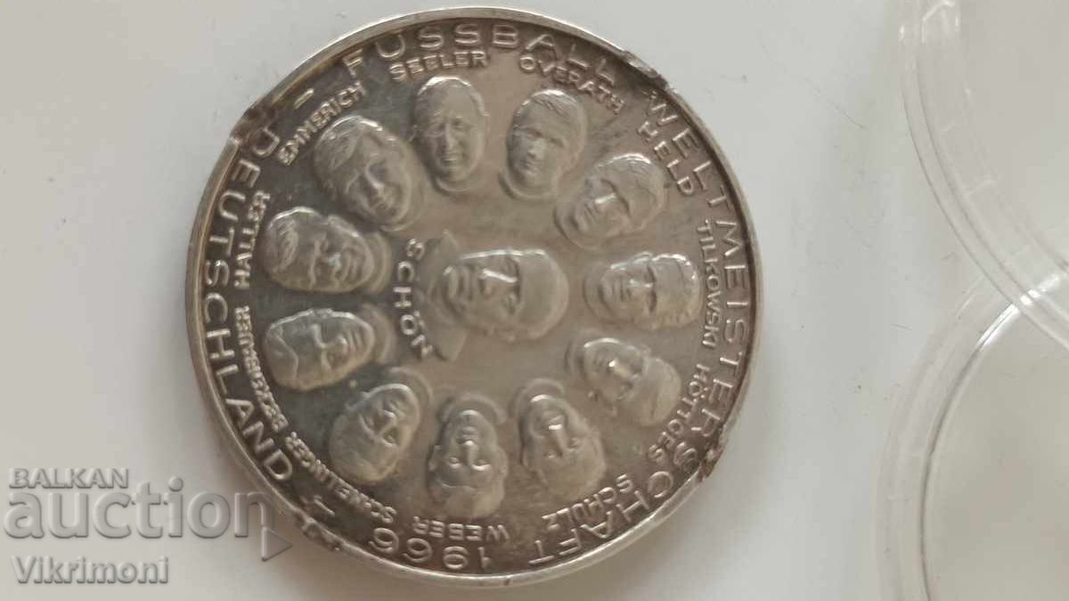Αργυρό 1966, μετάλλιο, Γερμανία, Αγγλία, ποδόσφαιρο, Παγκόσμιο Κύπελλο, Ρρρ, νόμισμα