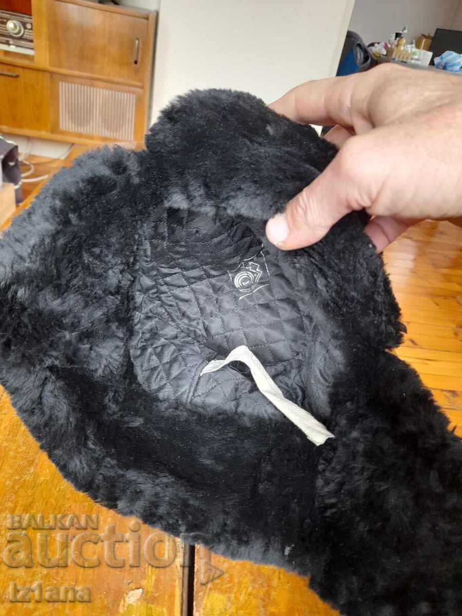 Palarie veche, casti pentru urechi - 7 Palarie veche, casti pentru urechi - 7