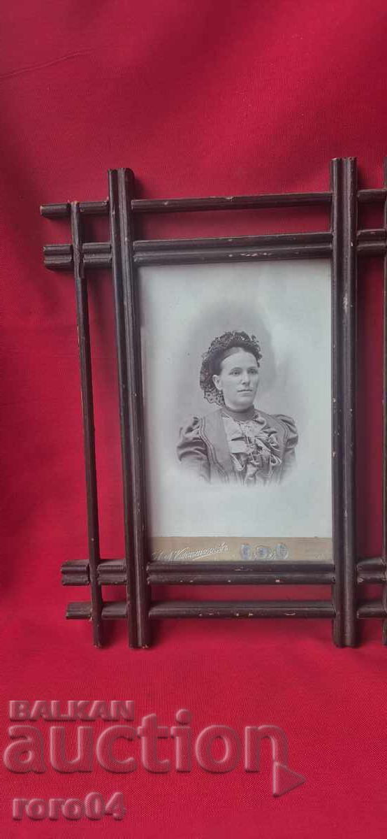 DIMITAR KARASTOYANOV - ΧΑΡΤΟΝΙ DIMITAR KARASTOYANOV - ΧΑΡΤΟΝΙ