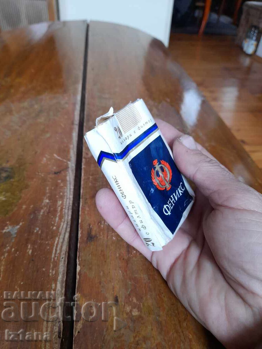 Стар пакет цигари Феникс - 5