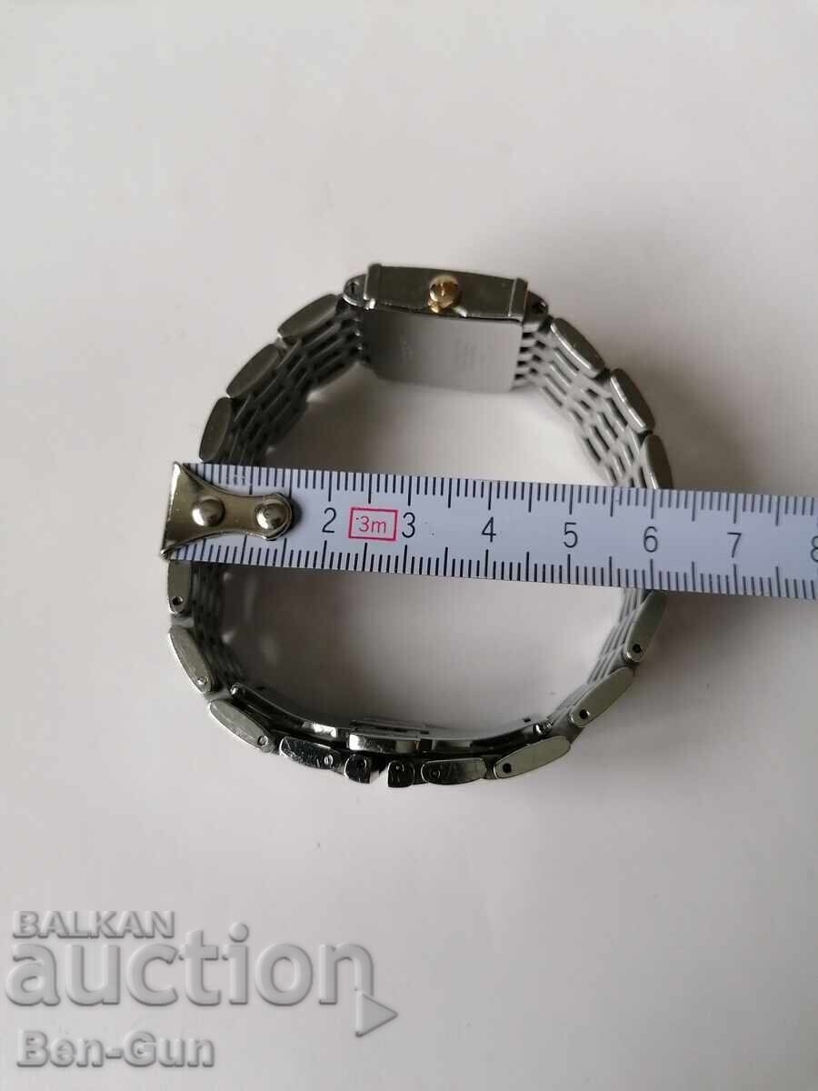 Delivery of Women's Quartz Wristwatch "TISSOT"