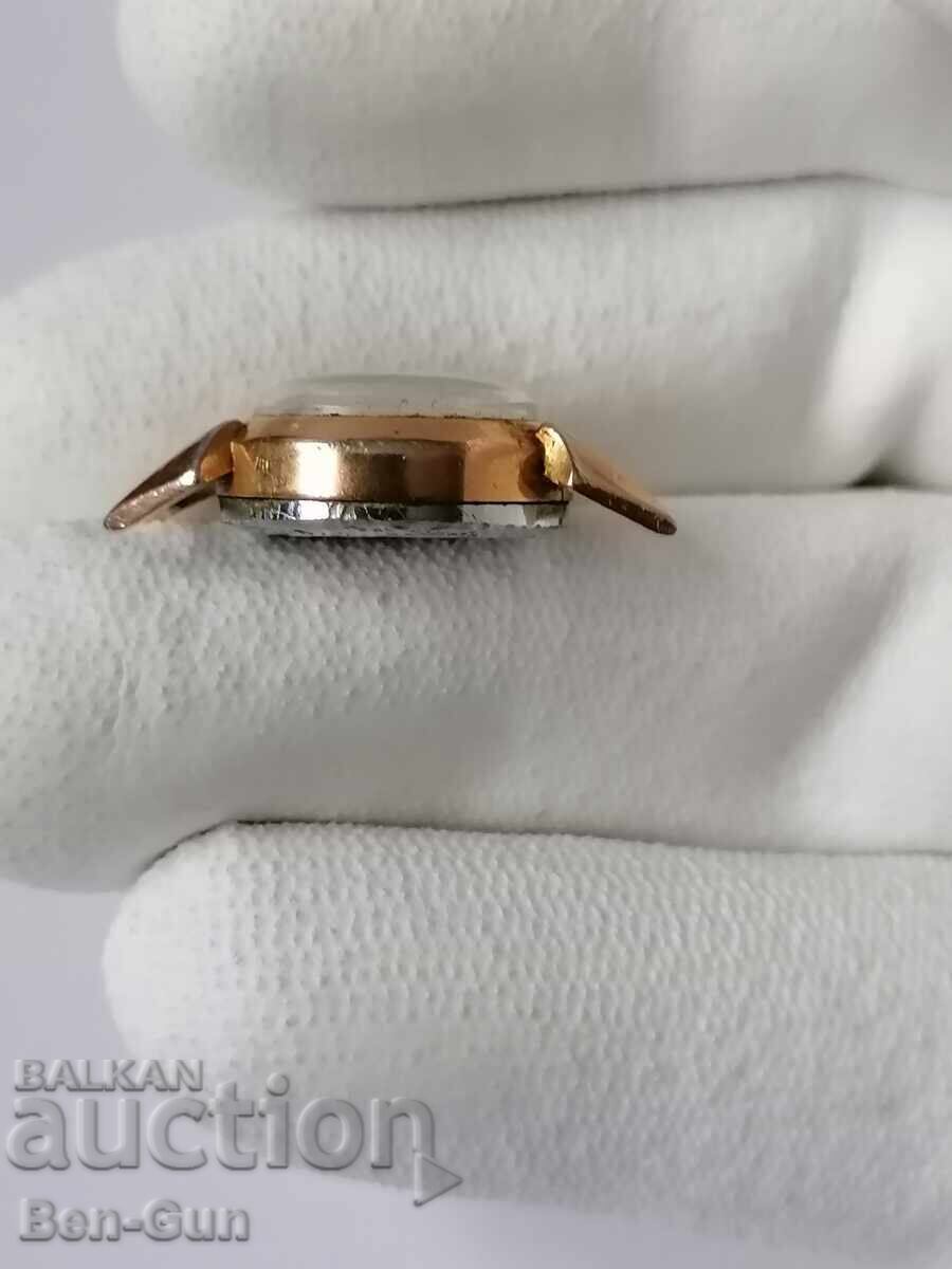 Livrarea Ceas de mână mecanic pentru femei