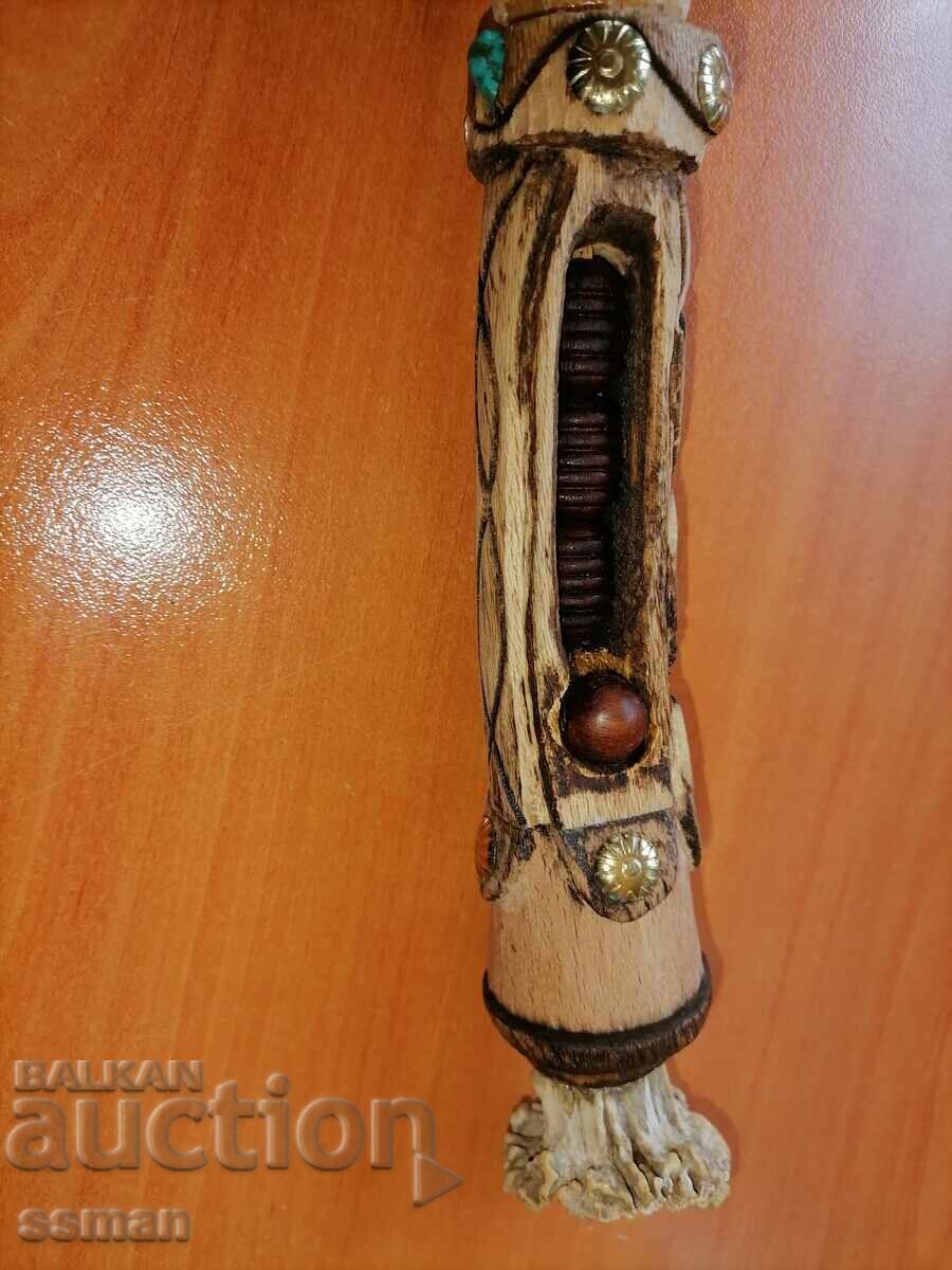 Дървена брадва ритуална шаманска с тюркоази и тектити - 5