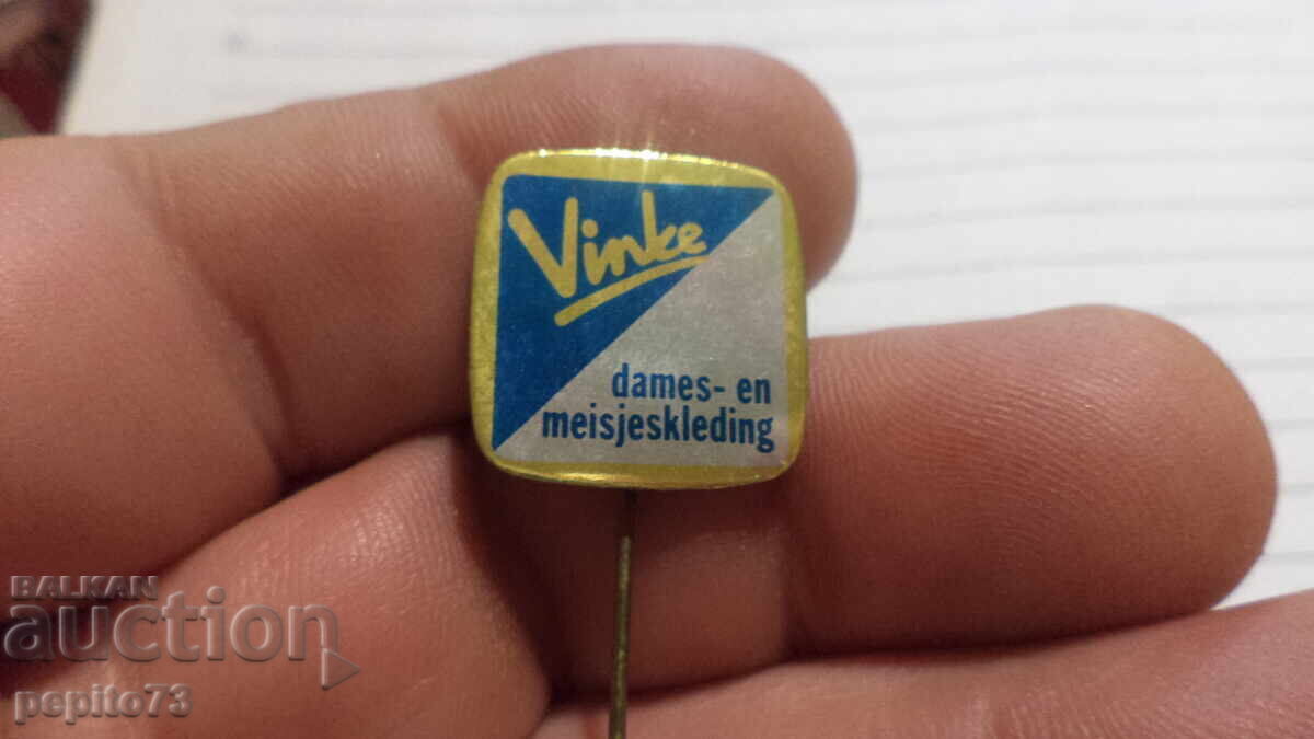Insigna publicitară Vinke, confecții damă