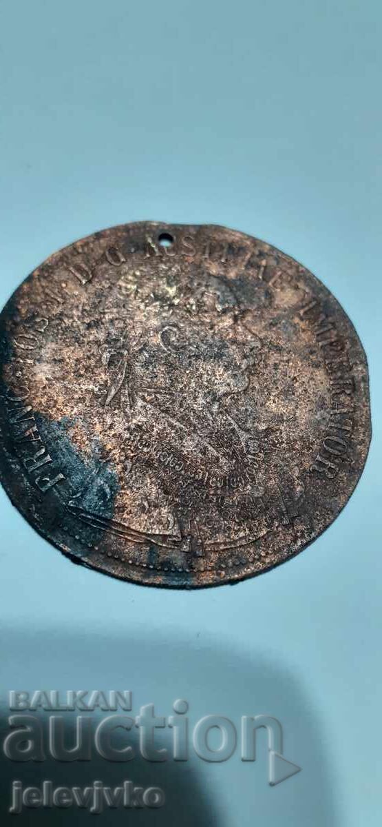 Pandantiv din alamă