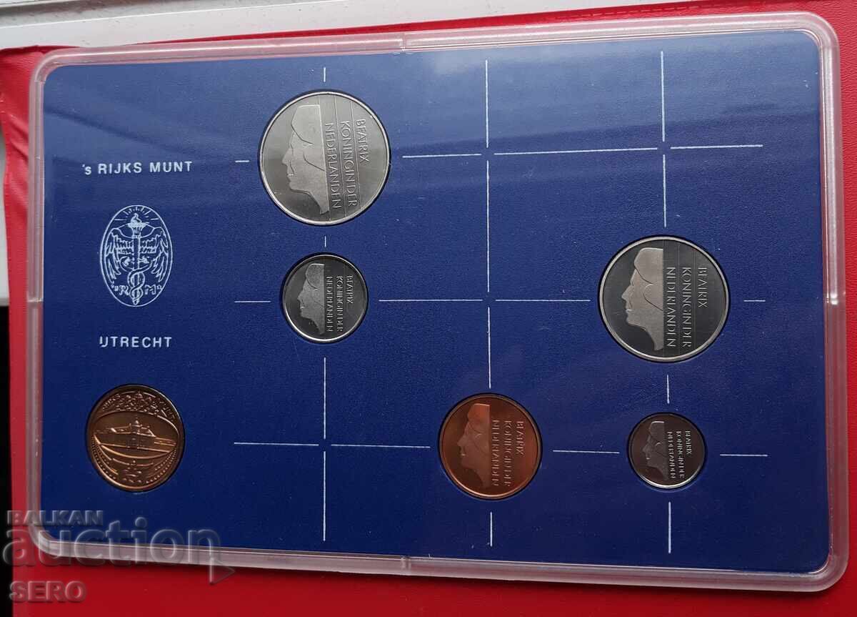 Auction  Netherlands - SET 1983 of 5 coins + medal