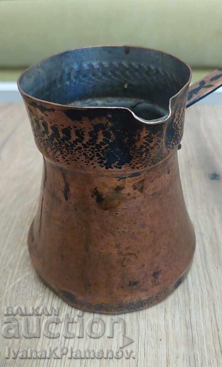 Cezve de cupru pentru cunoscători