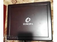 Cutie pentru 12 monede cu diametrul de 48-50 mm