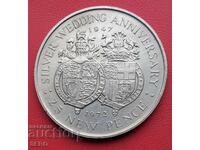 Gibraltar-25 pence 1972-25 ani de la nunta reginei