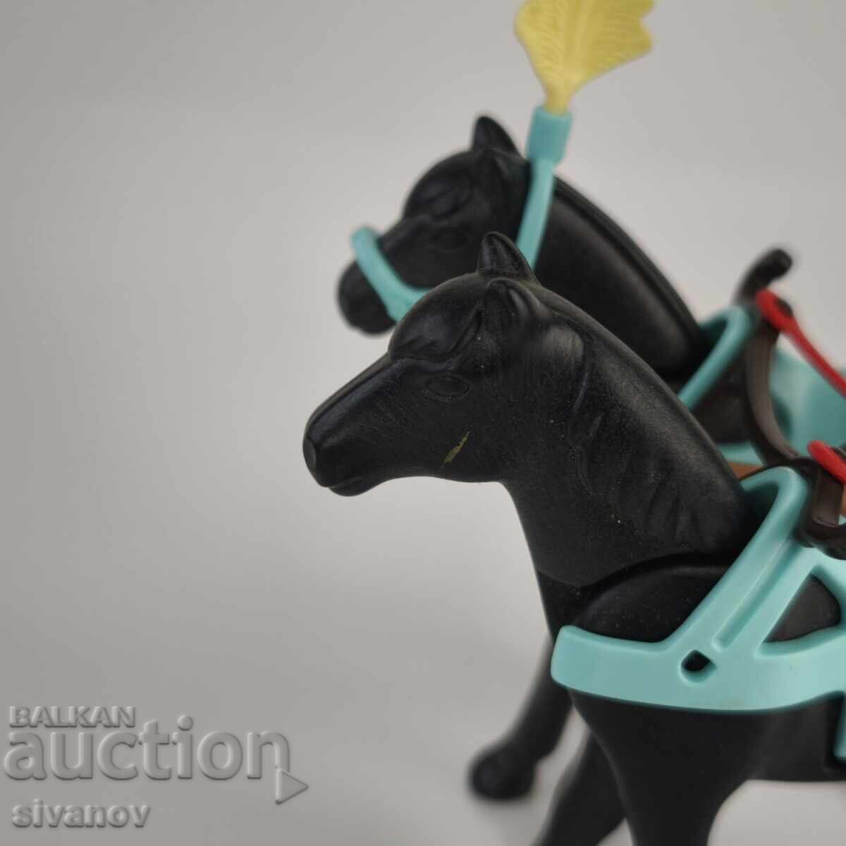 Плеймобил Playmobil 2008 фараон с колесница #6260 с цена € 14.99 | 29.32 лв.