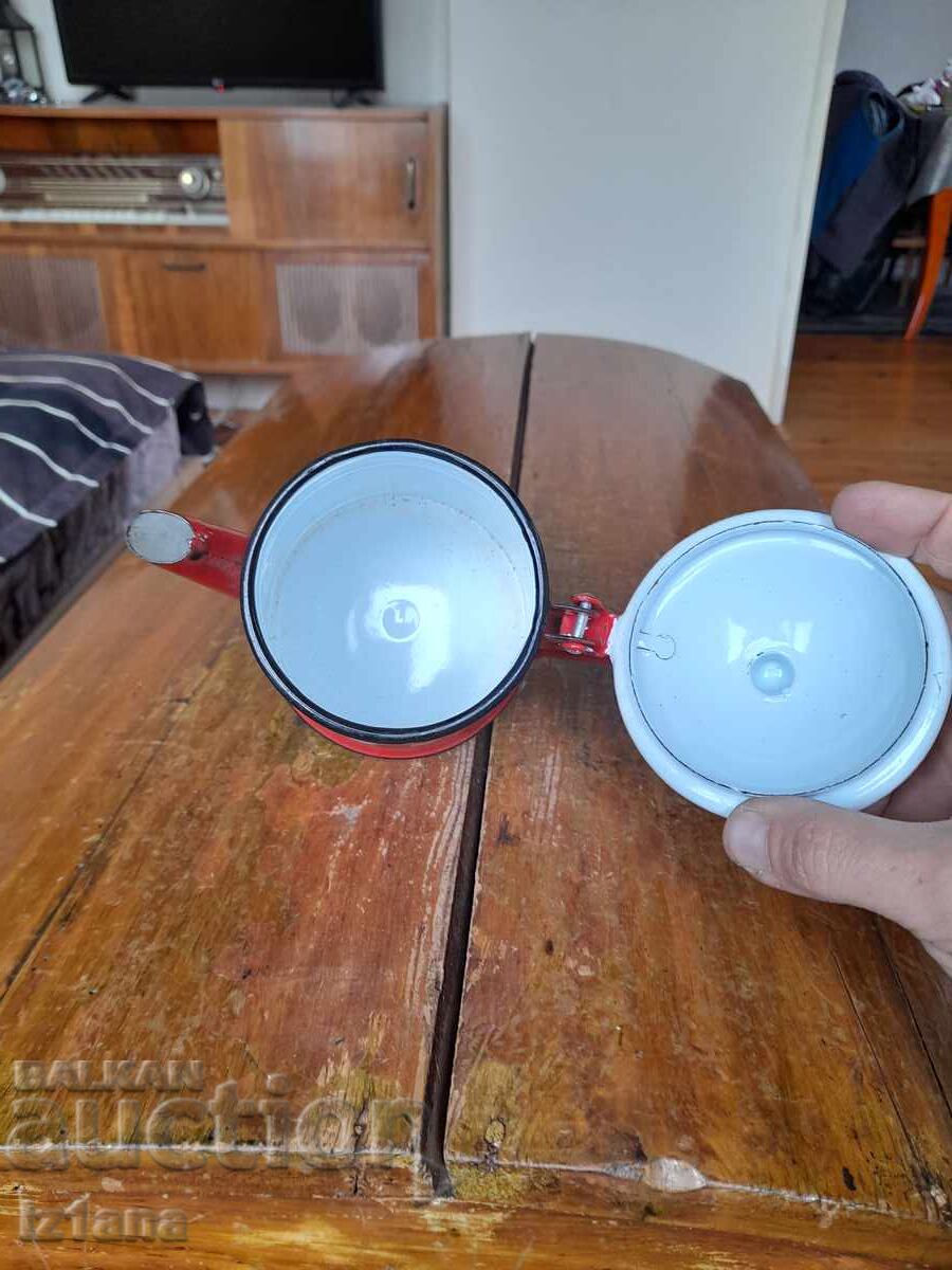 Old enamel teapot - 5