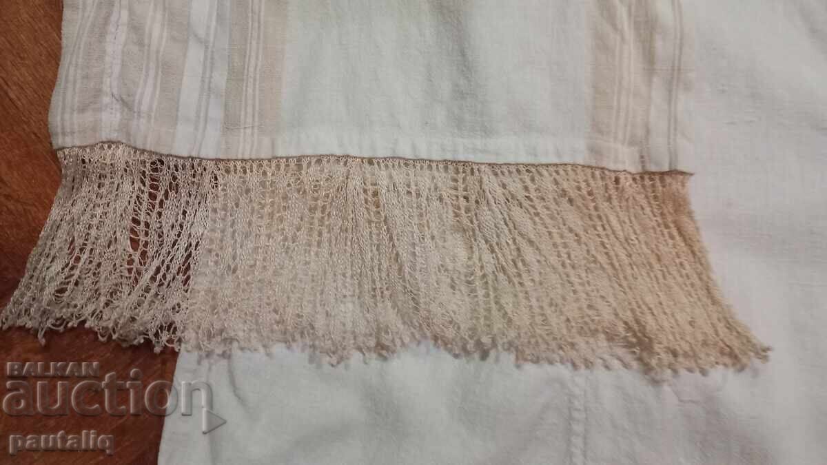 Livrarea Cămașă de damă pentru costum popular, broderie Kenar Kene