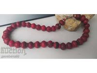 Colier vintage din coral roșu