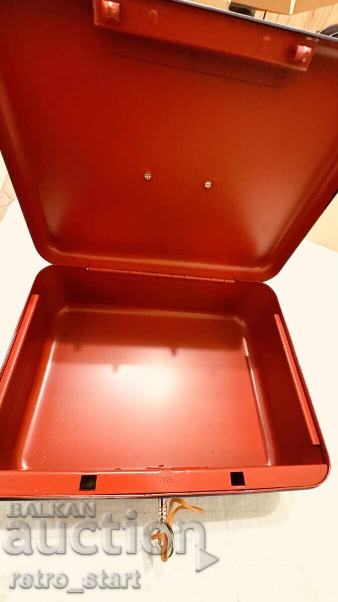 Δημοπρασία Μεταλλική κασέτα