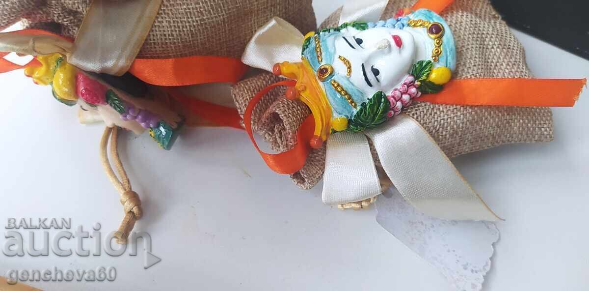 Licitație SET magneți din porțelan - maur / Italia