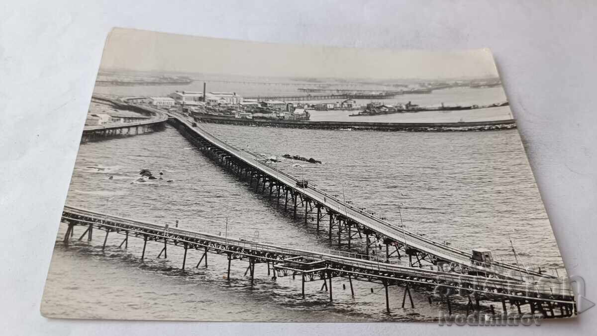 Fabrica de fotografii și drumurile către ea