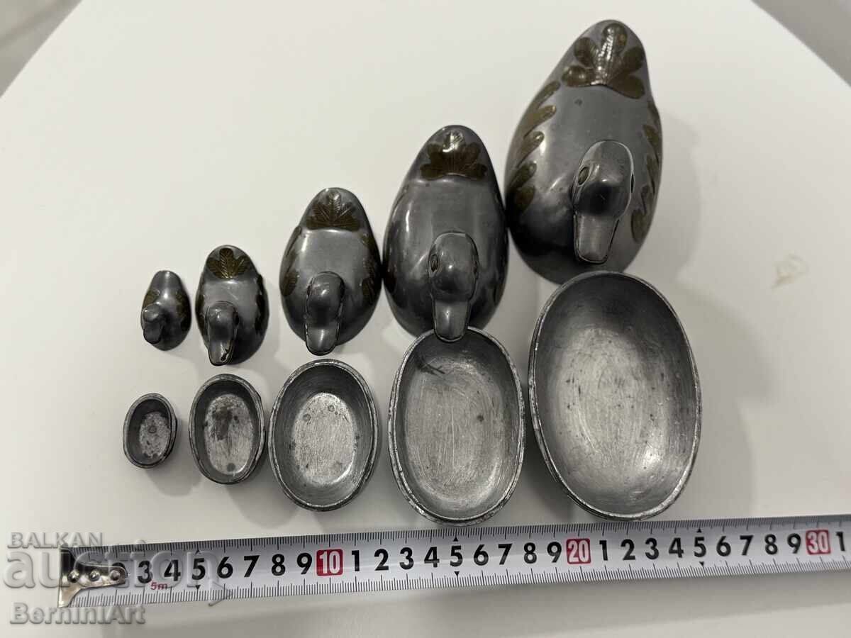 Licitație Cutii pentru bijuterii sau altceva