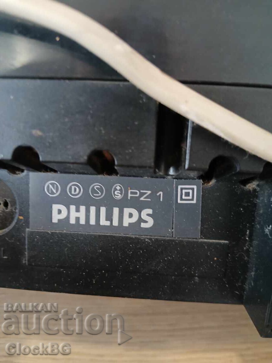 Vintage Philips 22RH741/ cu preț € 59.00 | 115.39 BGN Vintage Philips 22RH741/ cu preț € 59.00 | 115.39 BGN