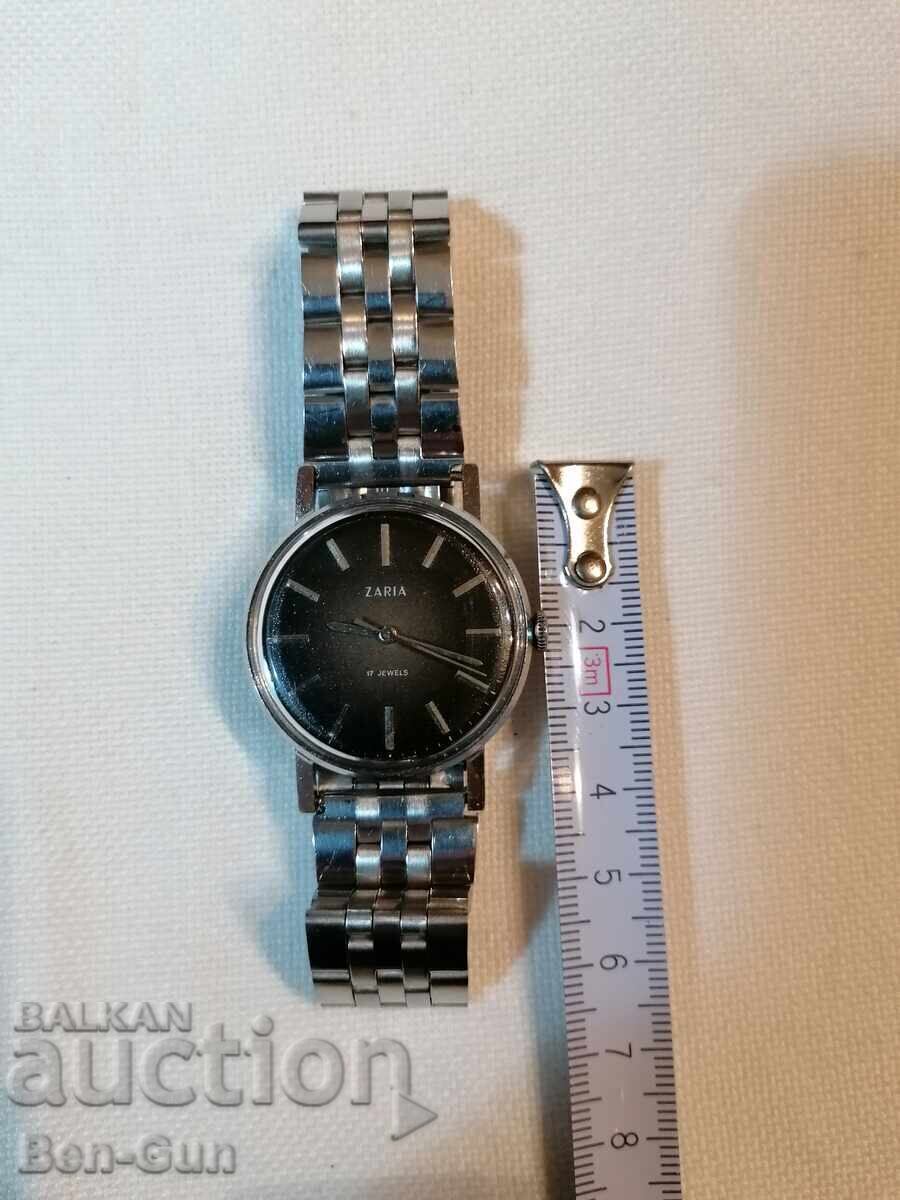 Механичен ръчен часовник "Заря" с цена € 30.00 | 58.67 лв.