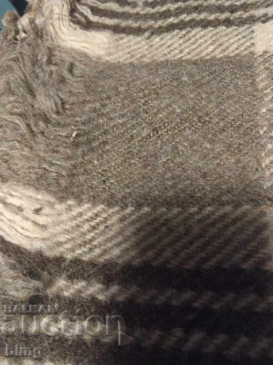 Licitație Lot de 2 pături Rodopi