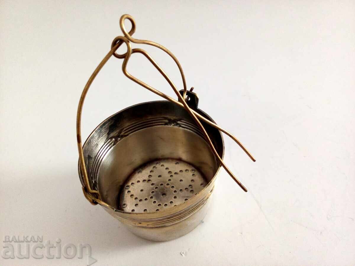 Filtru de ceai cu preț € 12.00 | 23.47 BGN